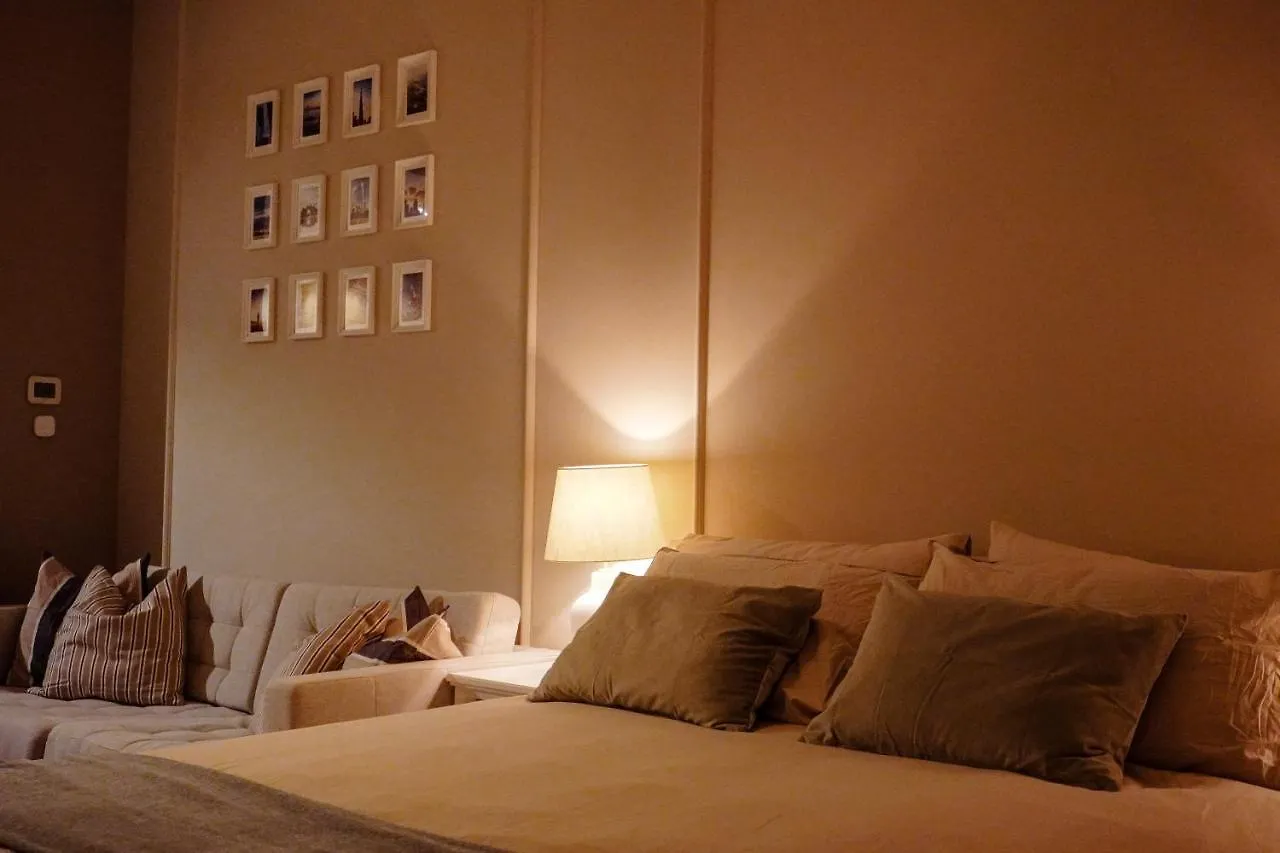 Chic Studio In Dubai Downtown 0*,  United Arab Emirates